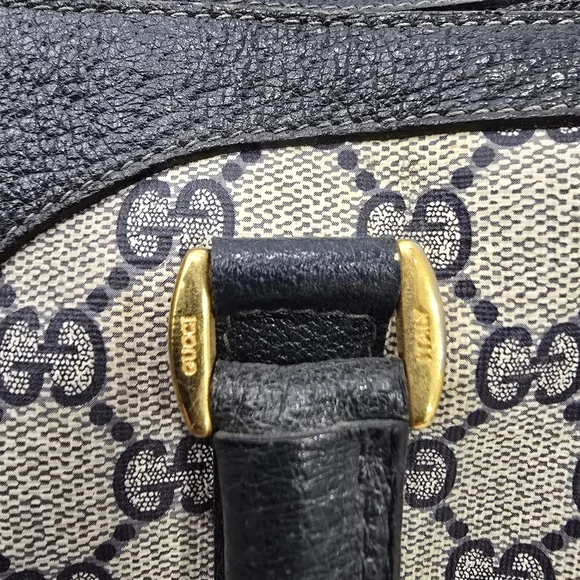 GUCCI - Vintage GG Sherry Line Boston Bag in Rare Navy Blue, PVC & Leather - Picture 10 of 16